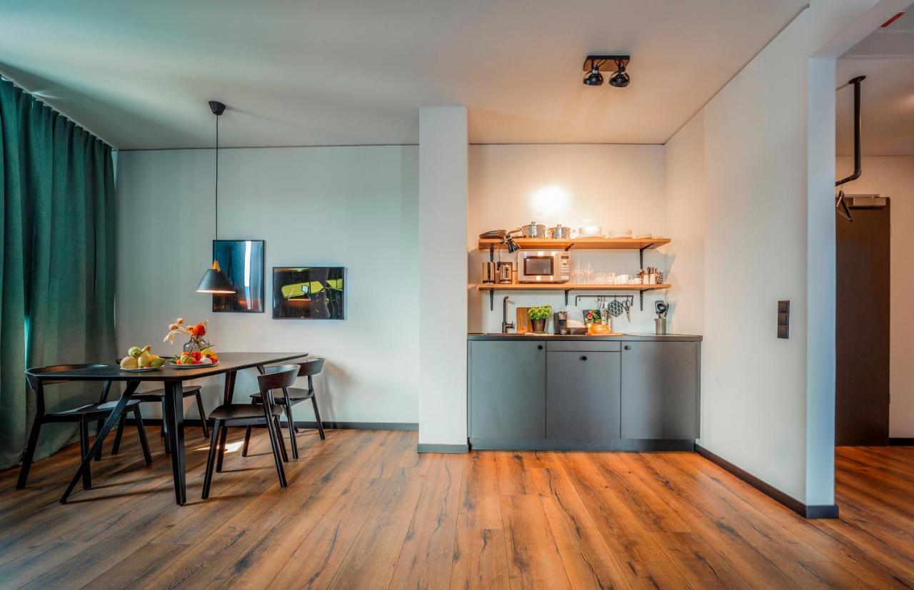 Black F House - Serviced Apartments Friburgo in Brisgovia Esterno foto