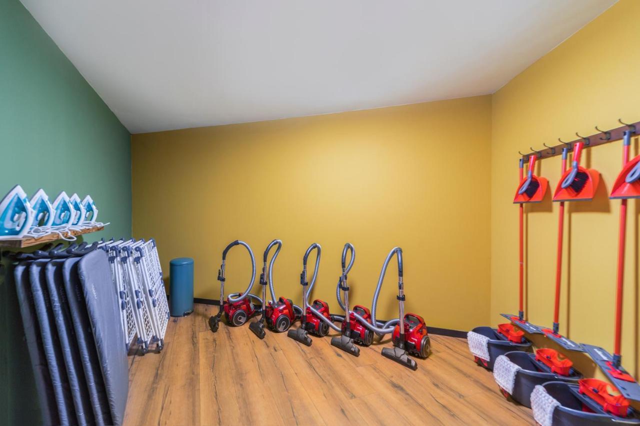 Black F House - Serviced Apartments Friburgo in Brisgovia Esterno foto
