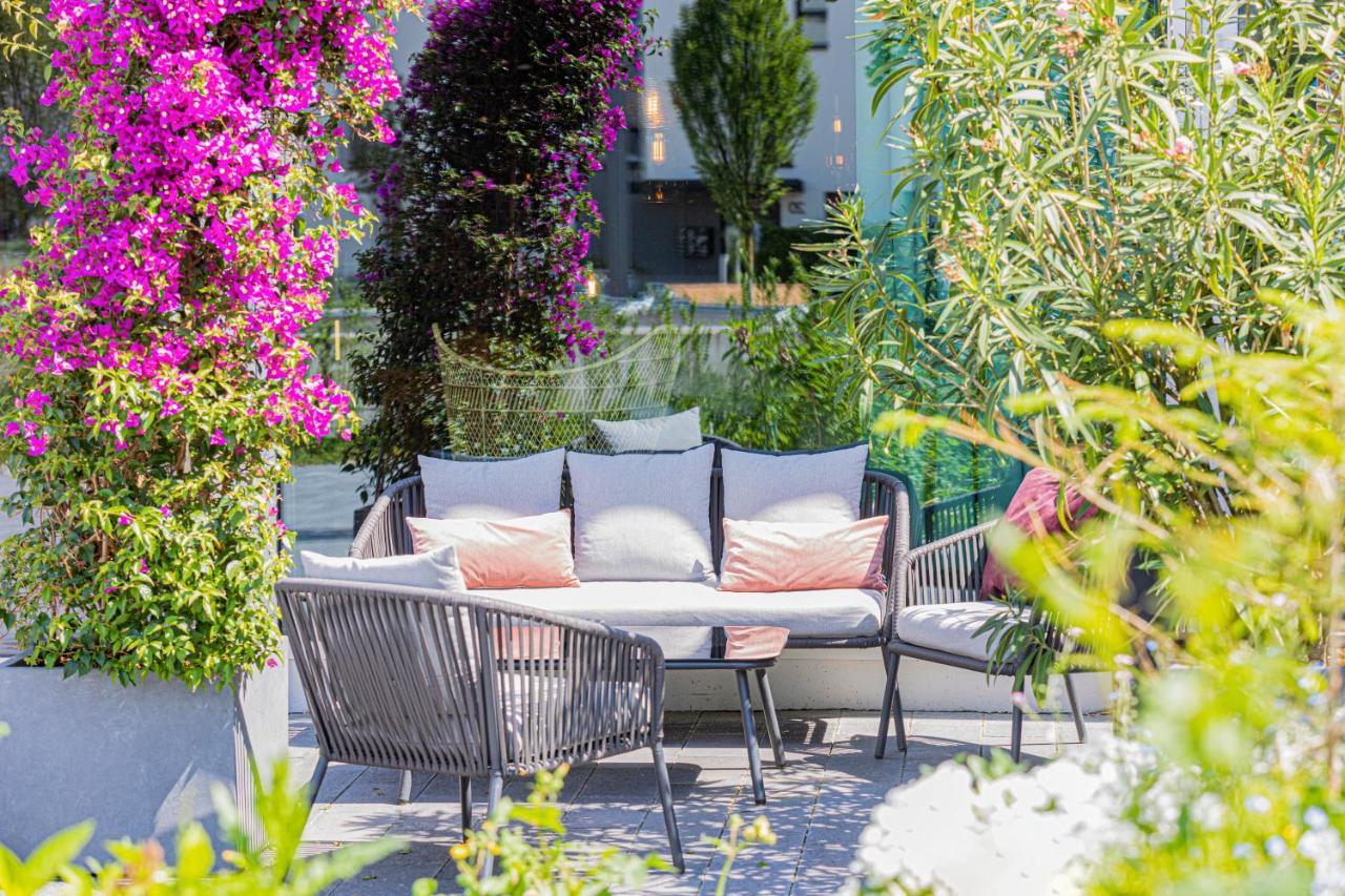 Black F House - Serviced Apartments Friburgo in Brisgovia Esterno foto