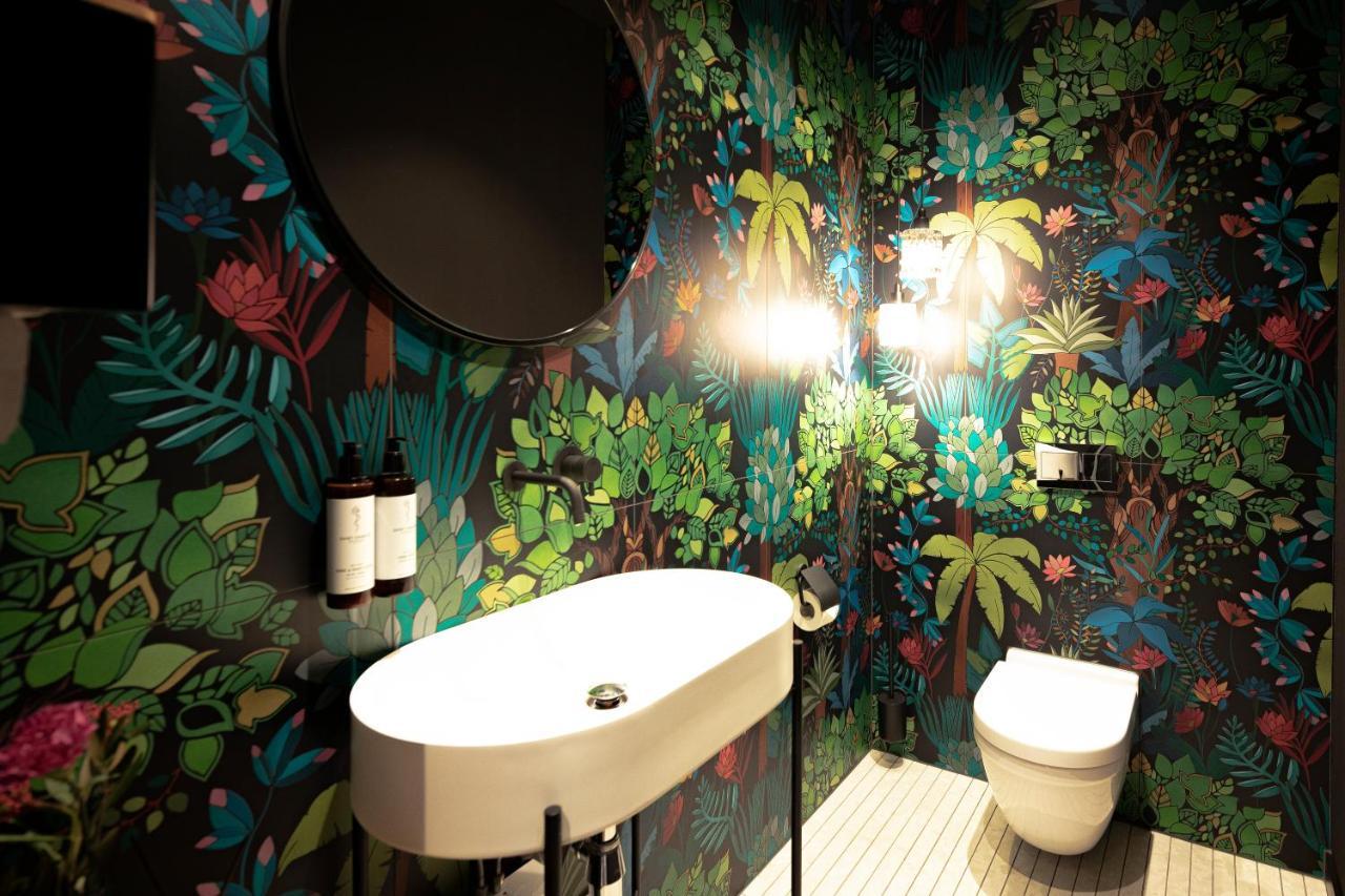 Black F House - Serviced Apartments Friburgo in Brisgovia Esterno foto
