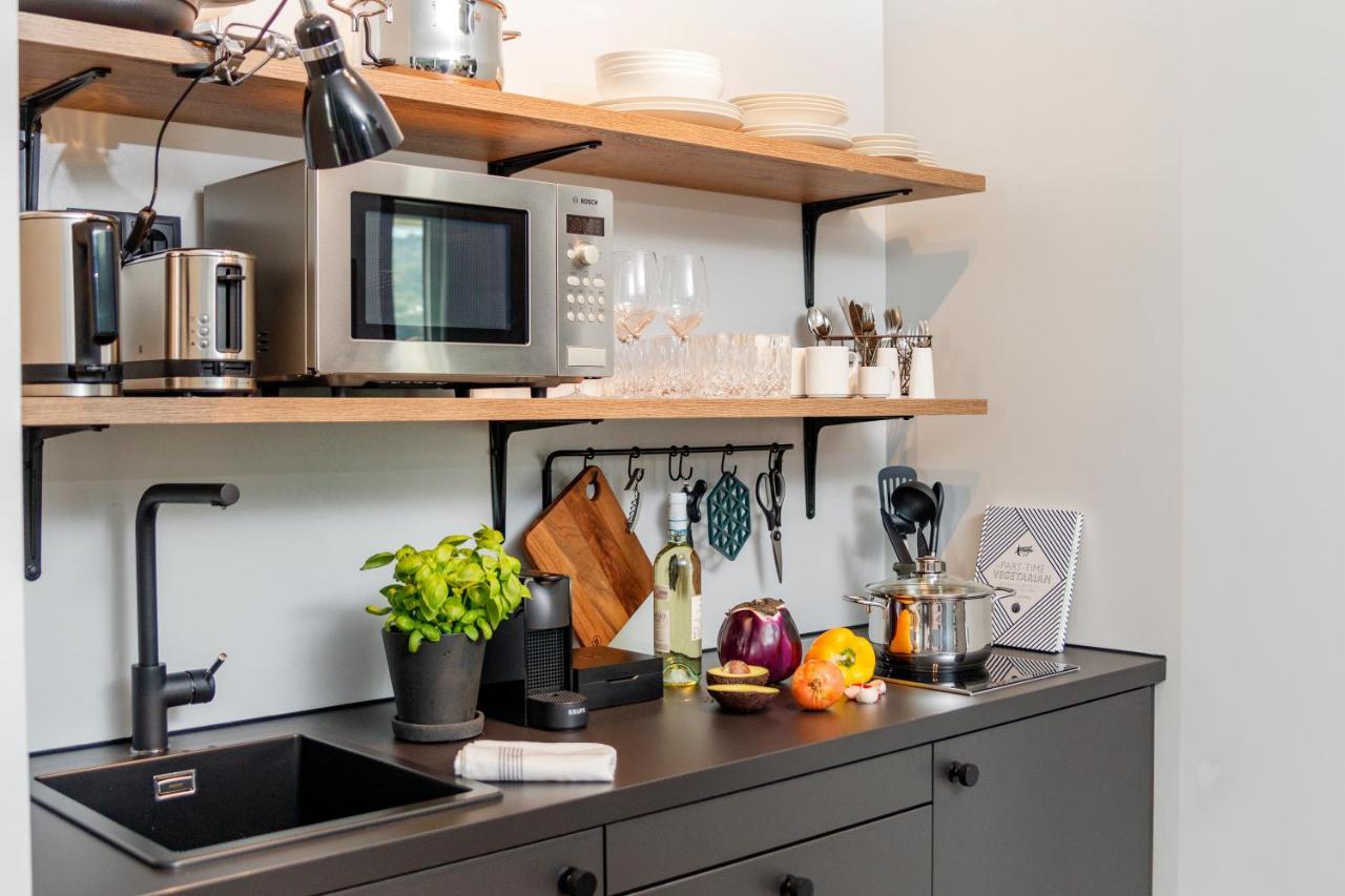 Black F House - Serviced Apartments Friburgo in Brisgovia Esterno foto