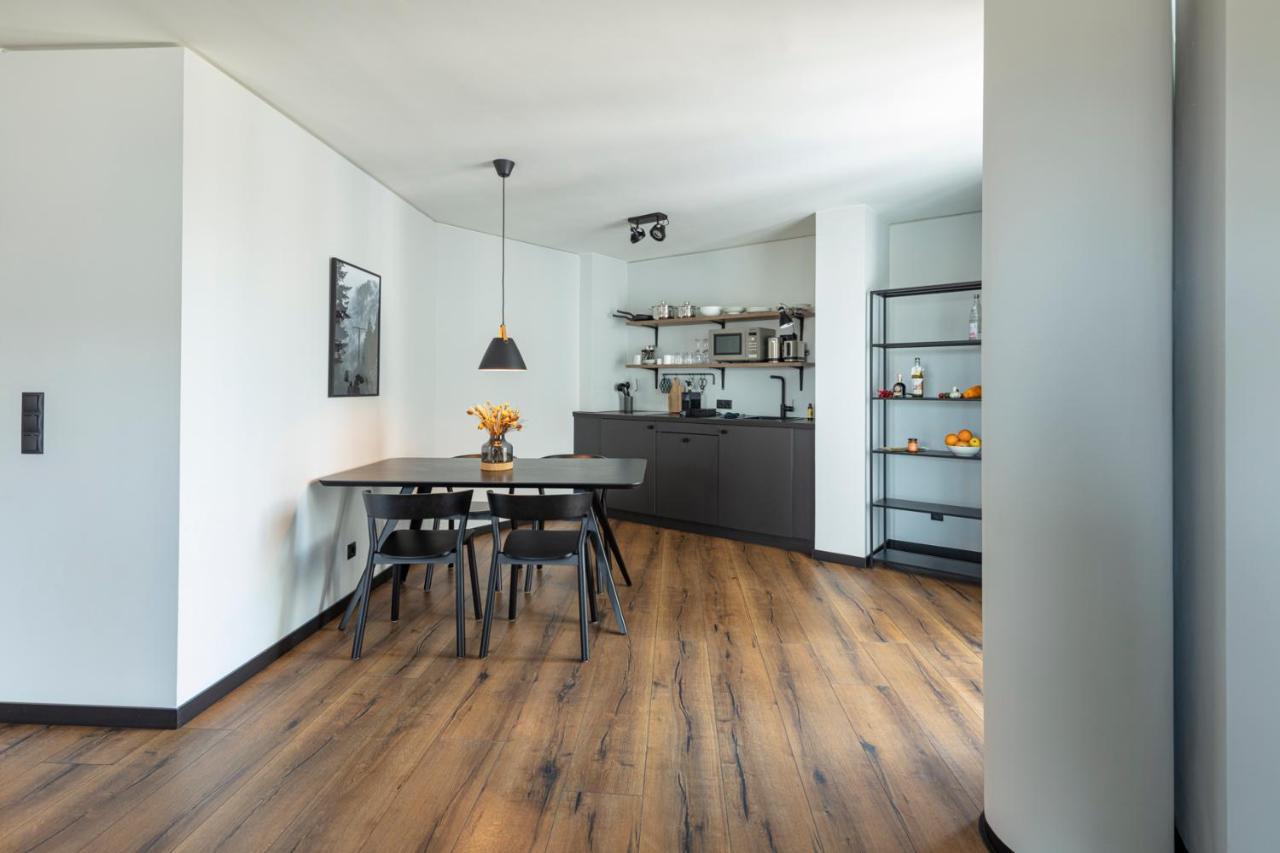 Black F House - Serviced Apartments Friburgo in Brisgovia Esterno foto